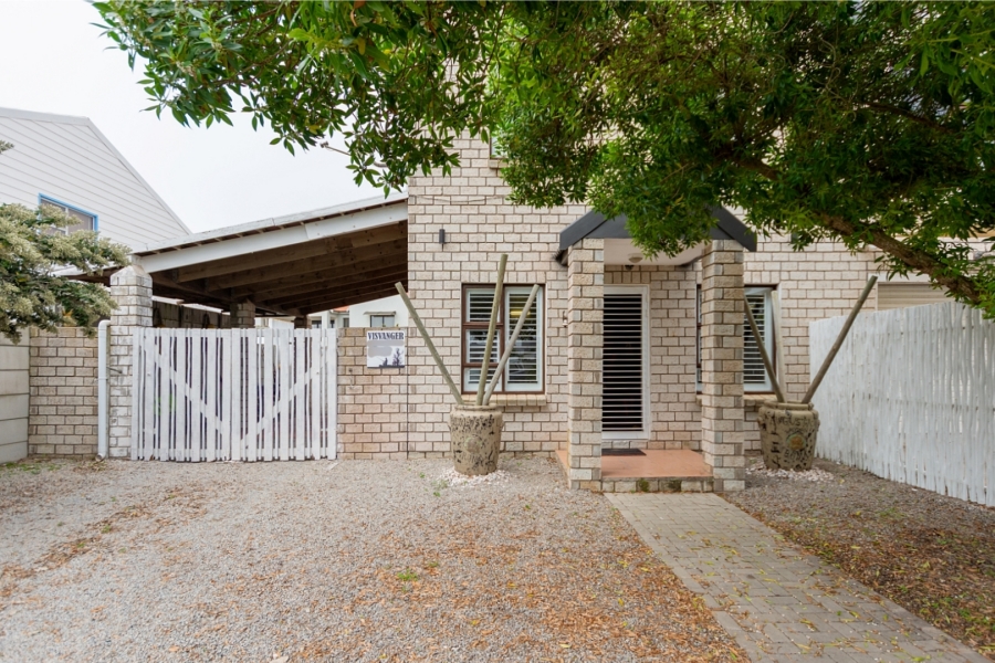 5 Bedroom Property for Sale in Britannia Bay Western Cape